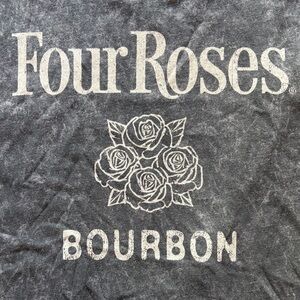 Women's Short Sleeve Tee - Charcoal Gray